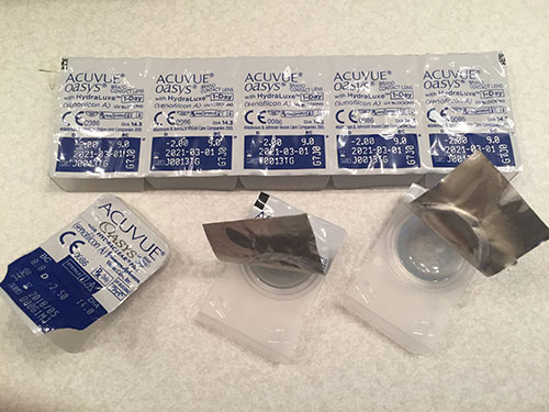 contact lens packing